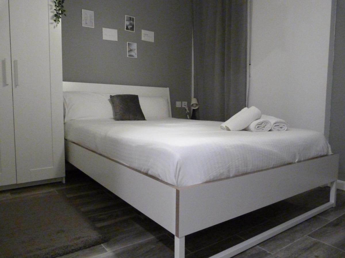 Intimo Y Acogedor "Algunos" Con Banera Hidromasaje Lejlighed Valencia Eksteriør billede