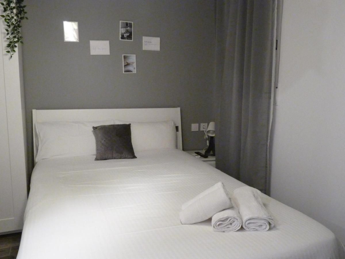 Intimo Y Acogedor "Algunos" Con Banera Hidromasaje Lejlighed Valencia Eksteriør billede